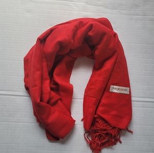 Red pashmina